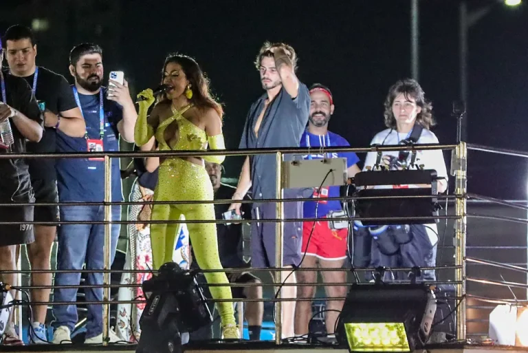 Conheça o ator Lucca Picon, suposto novo namorado de Anitta