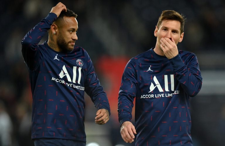 Edmo Sinedino: Se quisesse e fosse profissional, Neymar seria maior que Messi
