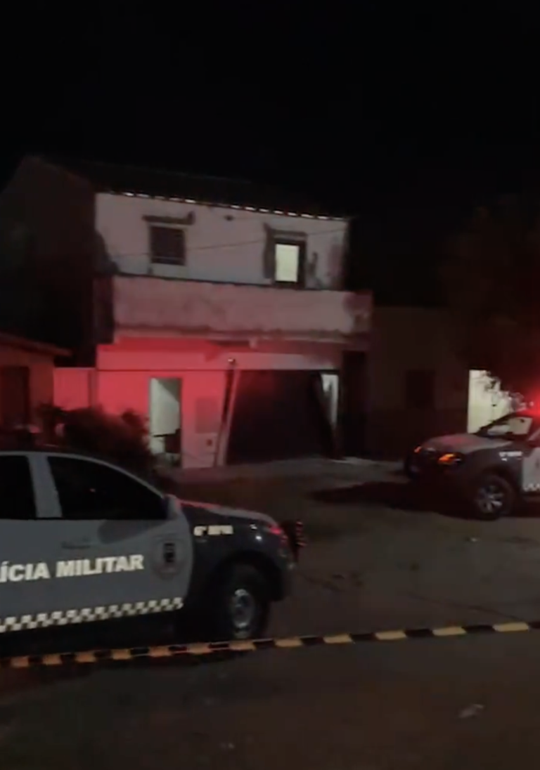 Crime estranho: Itep tem acesso a corpo de mulher morta em casa na zona oeste de Caicó e aponta uso de arma branca; Filho da vítima passa por cirurgia