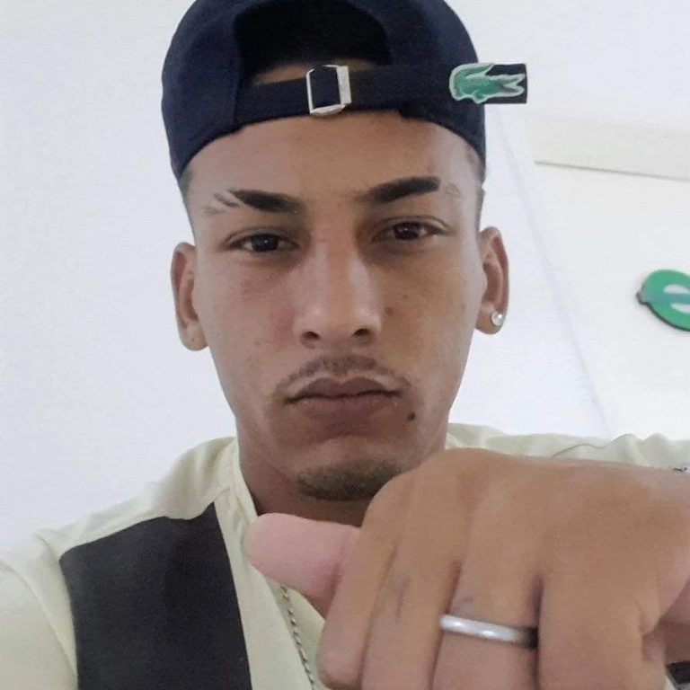 ALERTA: Na noite desta terça-feira (19), um homem foi morto a tiros no meio da rua no bairro Sol Nascente, no município de Luís Gomes/RN.