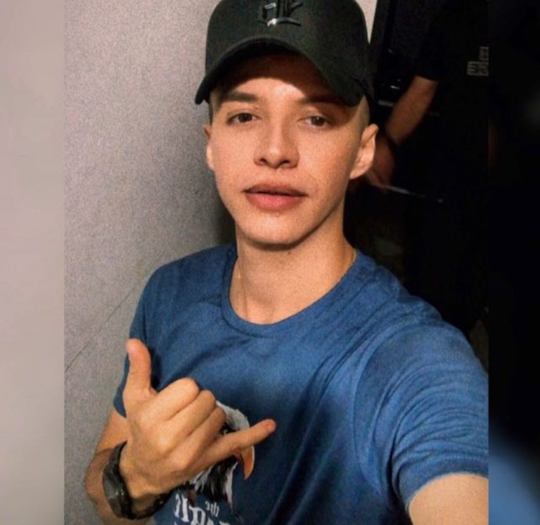 Acidente envolvendo o Cantor Claudinho da Banda Forró dos Três na cidade de Felipe Guerra, RN