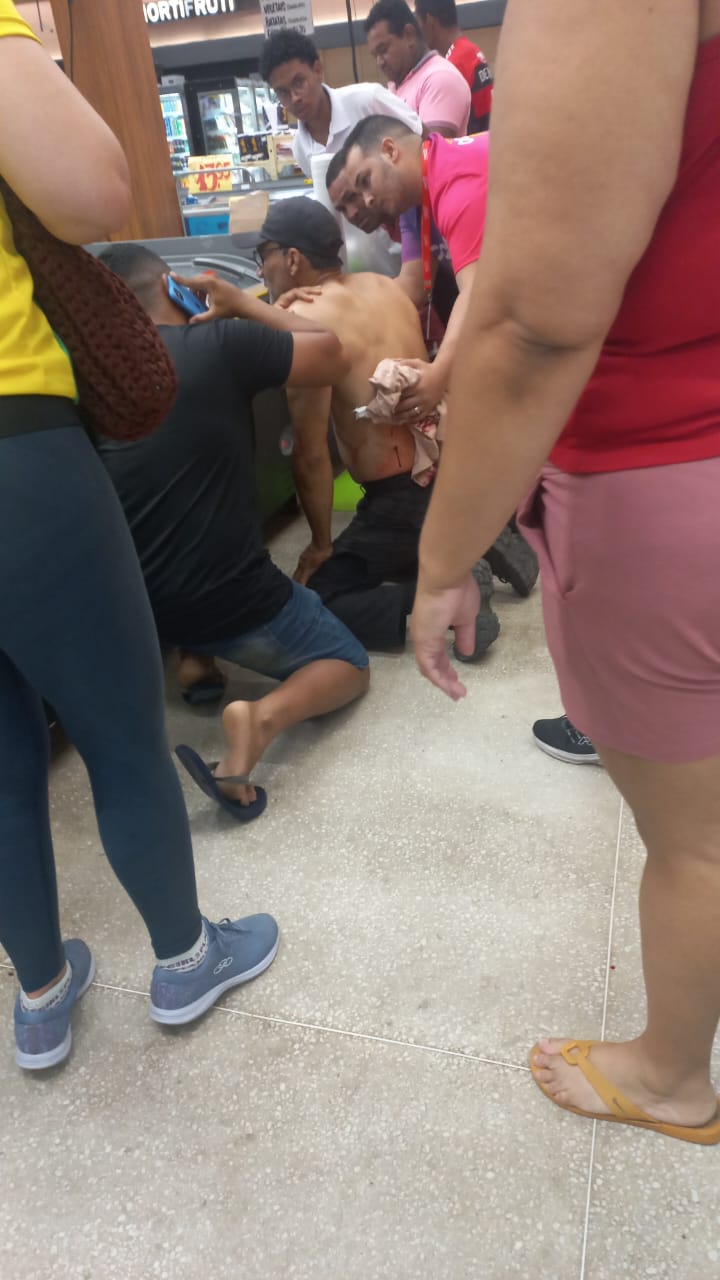 Vídeo: Policial penal reage a assalto e mata suspeito em Felipe Camarão