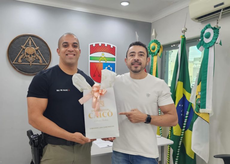 Vice-presidente do CDL visita o 6° BPM e agradece ao comandante pelas ações de prevenção de segurança na área comercial de Caico