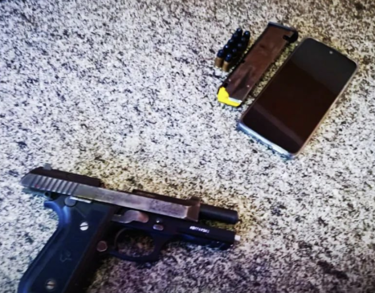 Polícia Militar apreende pistola 9mm em Caicó e conduz suspeito para procedimentos na delegacia