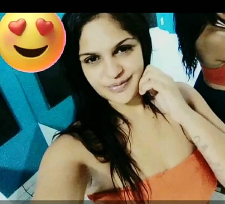 Na noite do sabado passa dia 30 onde a pessoa por nome de larissa foi espacada vitima de feminiçidio no sitio nova descoberta muniçipil veja o vídeo