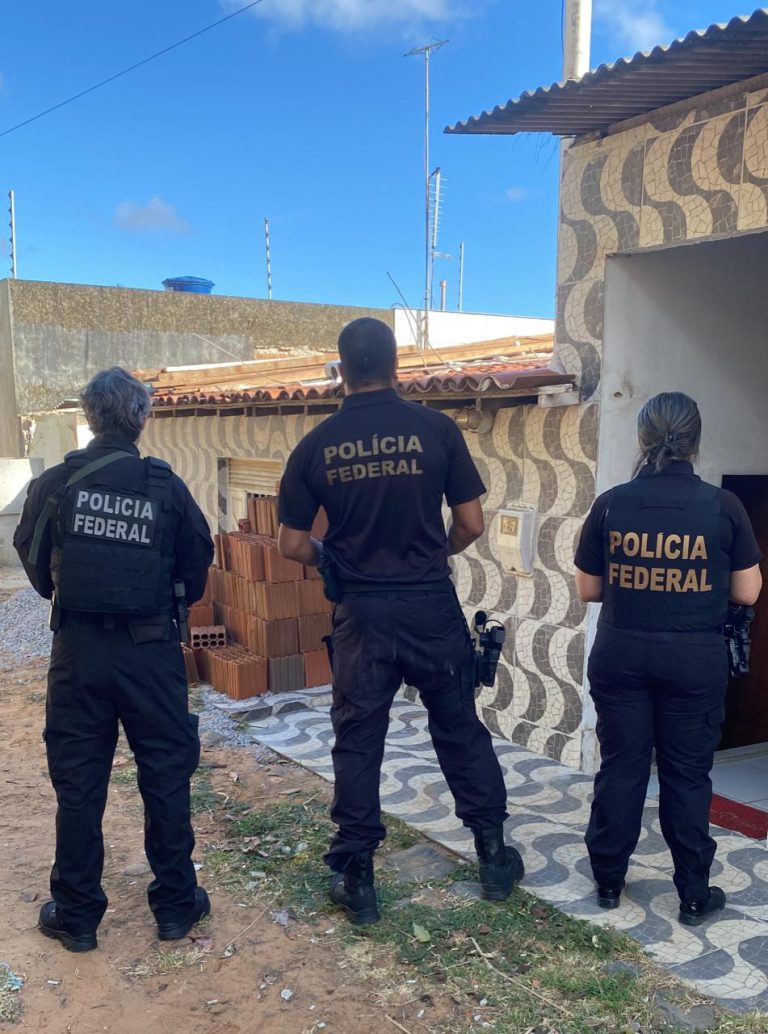 PF realiza operação contra abuso sexual infantil e prende dois no RN