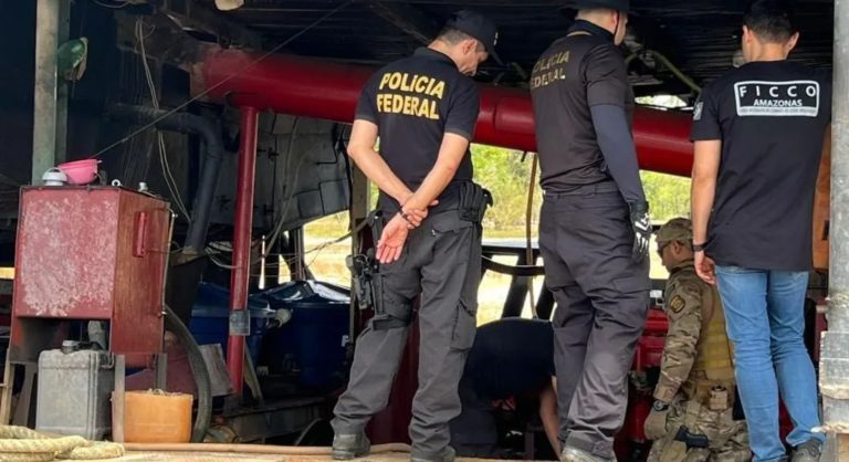Polícia Federal faz operação contra furto de areia da praia
