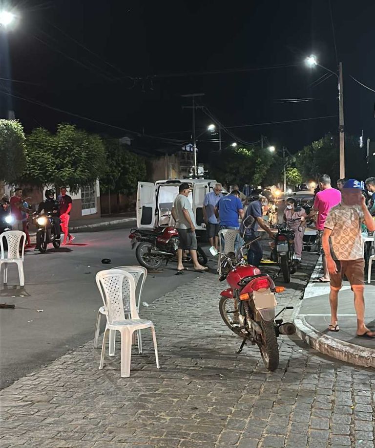 Homem atropela duas pessoas na noite deste domingo em São João do Sabugi: Vítima teve fratura exposta; Vídeo