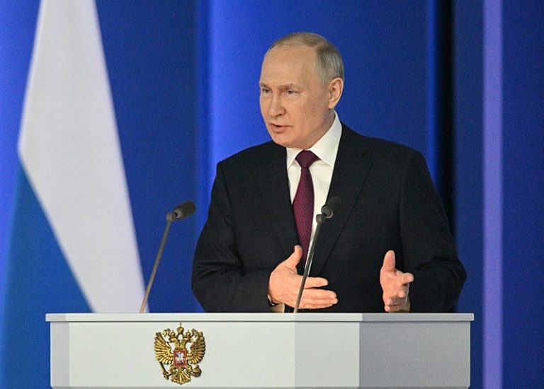 Putin vence eleição na Rússia pela 5ª vez e se manterá no poder até 2030