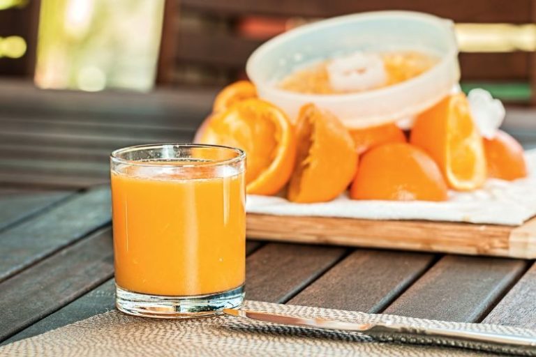 Chocante: é por isso que é melhor parar de beber suco de laranja!