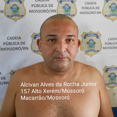 PM recupera dois carros roubados após confronto com bandidos na zona rural de Upanema
