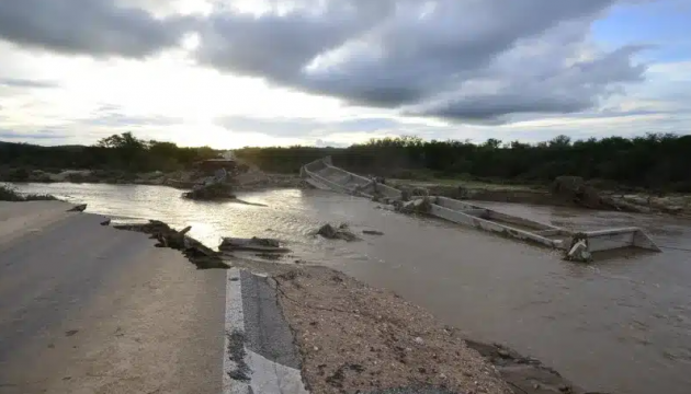 DNIT assina contrato e autoriza início das obras de nova ponte na BR-304 em Lajes