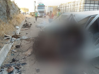 Acidente deixa uma pessoa morta e outra ferida na BR-304 no interior do RN.