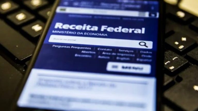 Receita Federal recebeu mais de 160 mil declarações do Imposto de Renda nas primeiras horas