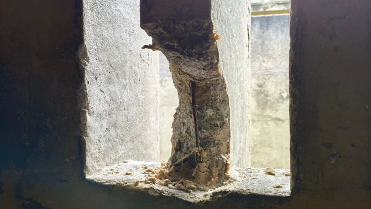 FUGA FRUSTRADA: polícia penal descobre buraco camuflado em cela de cadeia de Ceará-Mirim FUGA FRUSTRADA: polícia penal descobre buraco camuflado em cela de cadeia de Ceará-Mirim
