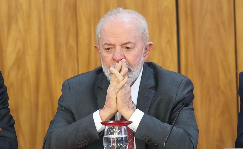 DATAFOLHA: 42% avaliam governo Lula como ruim ou péssimo; 34% consideram ótimo ou bom DATAFOLHA: 42% avaliam governo Lula como ruim ou péssimo; 34% consideram ótimo ou bom