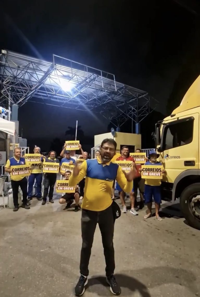 Funcionários da Central dos Correios de João Pessoa dizem em vídeo que greve geral continua