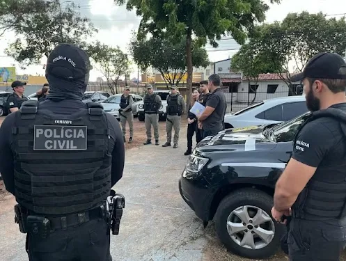 Servidores do Detran-RN são afastados durante operação que investiga fraudes e liberação irregular de veículos Servidores do Detran-RN são afastados durante operação que investiga fraudes e liberação irregular de veículos