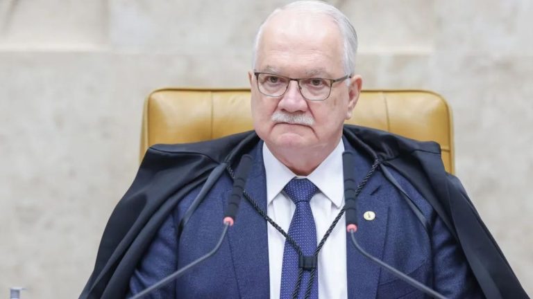 Fachin assume relatoria do inquérito das Fake News em meio a crise no STF; entenda