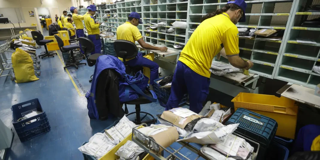 Greve nos Correios: TST determina manutenção de 80% do efetivo Greve nos Correios: TST determina manutenção de 80% do efetivo